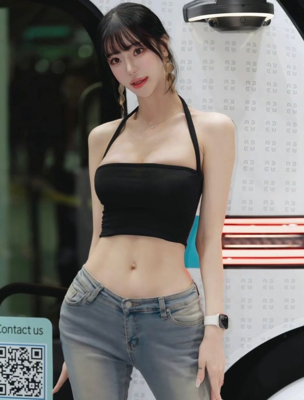 여전한 레이싱걸계의 탑 민한나 이미지 5