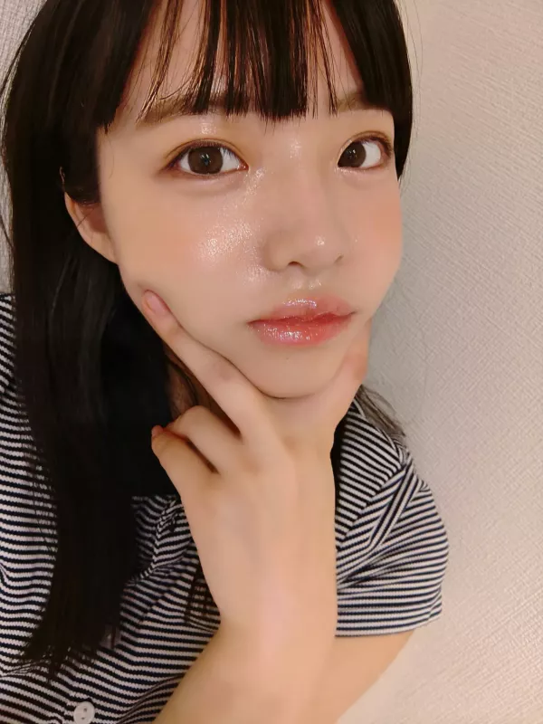 26년 1월1일 AV배우로 데뷔한 이노우에 모모 이미지 1