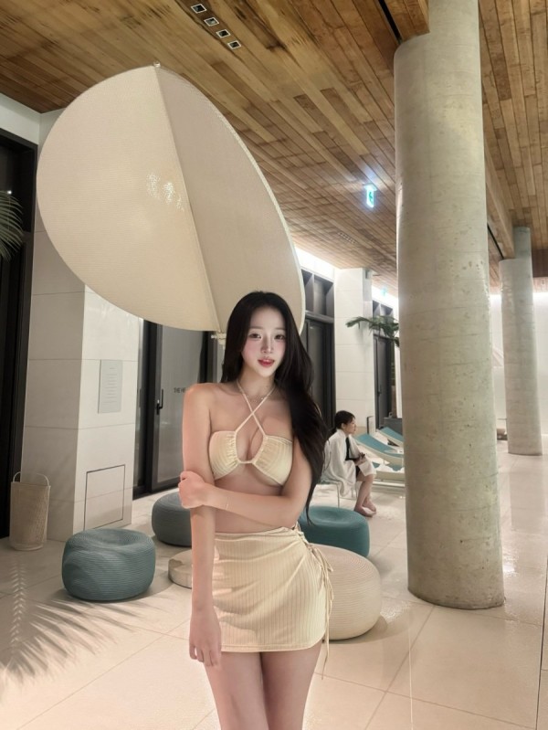 이연진 치어리더 비키니 이미지 1