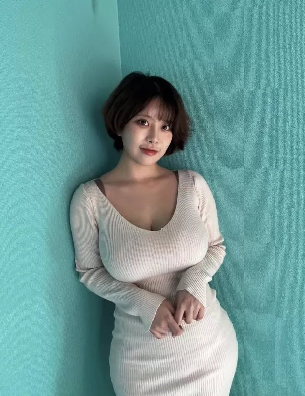 일본의 M컵녀 이미지 5