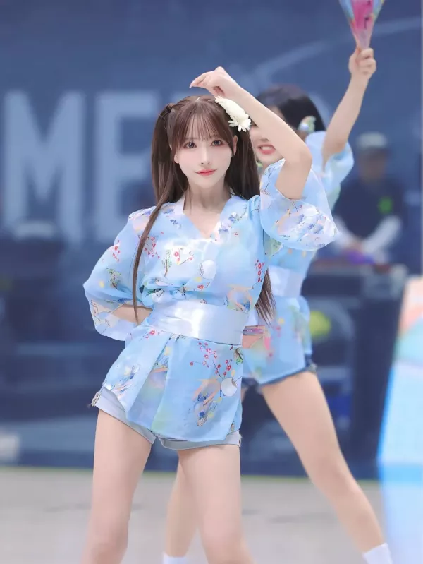 대만 치어리더로 활동 중인 미카미 유아짱 이미지 2