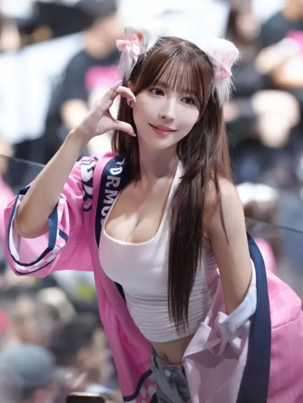 대만 치어리더로 활동 중인 미카미 유아짱 이미지 4