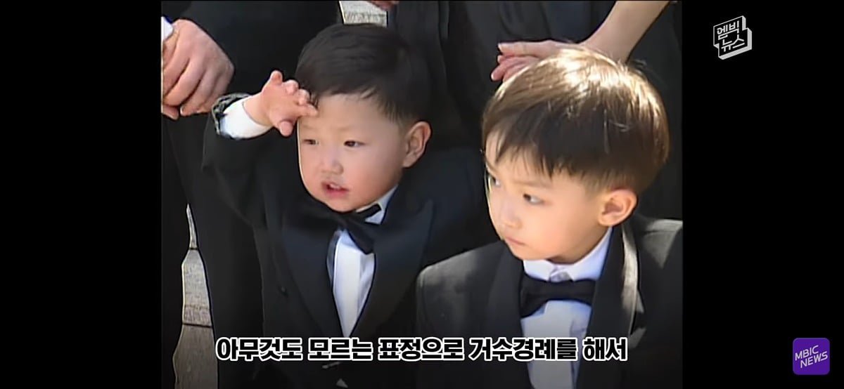 야구장 눈물바다로 만든 시구.jpg 이미지 9