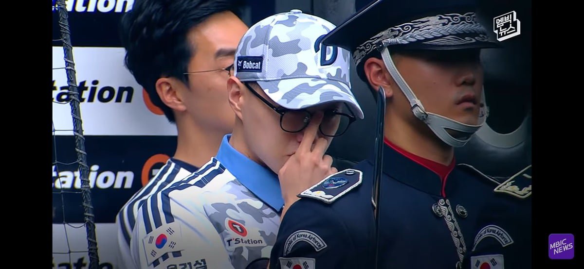 야구장 눈물바다로 만든 시구.jpg 이미지 56